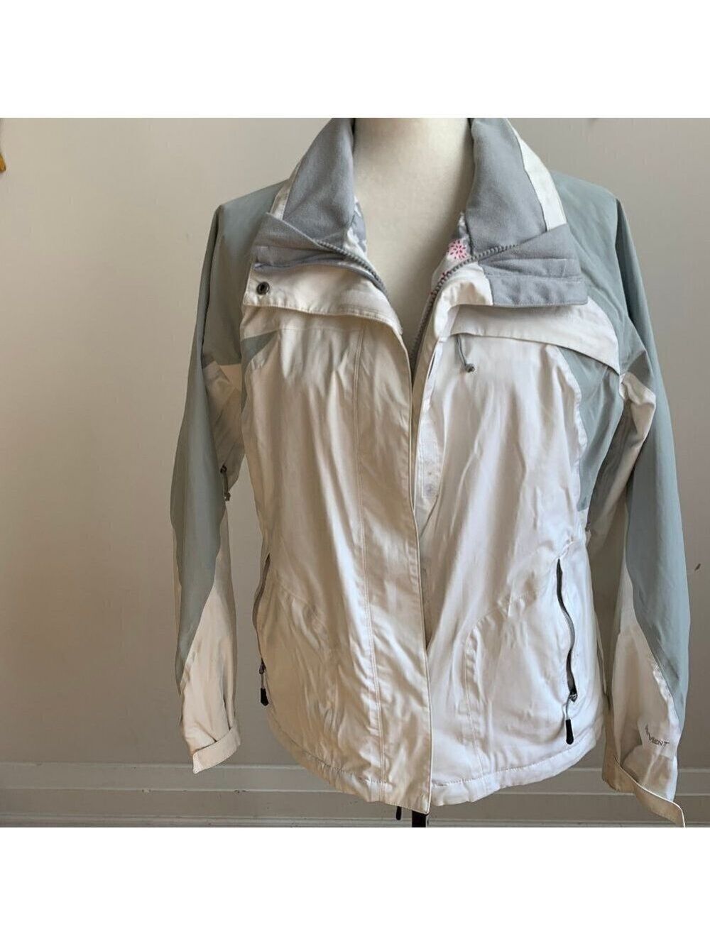the North Face white gray Hyvent jacket sz M